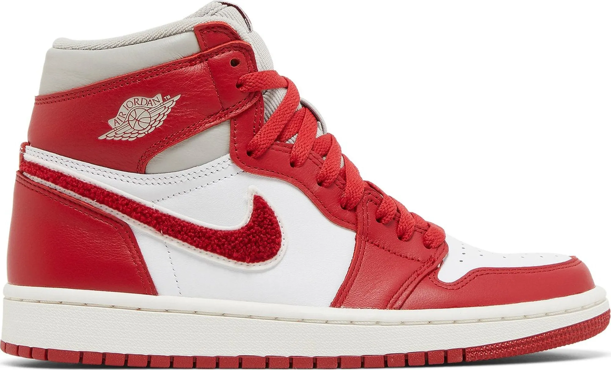 Air Jordan 1 Retro High OG 'Chenille / Varsity Red' (W)