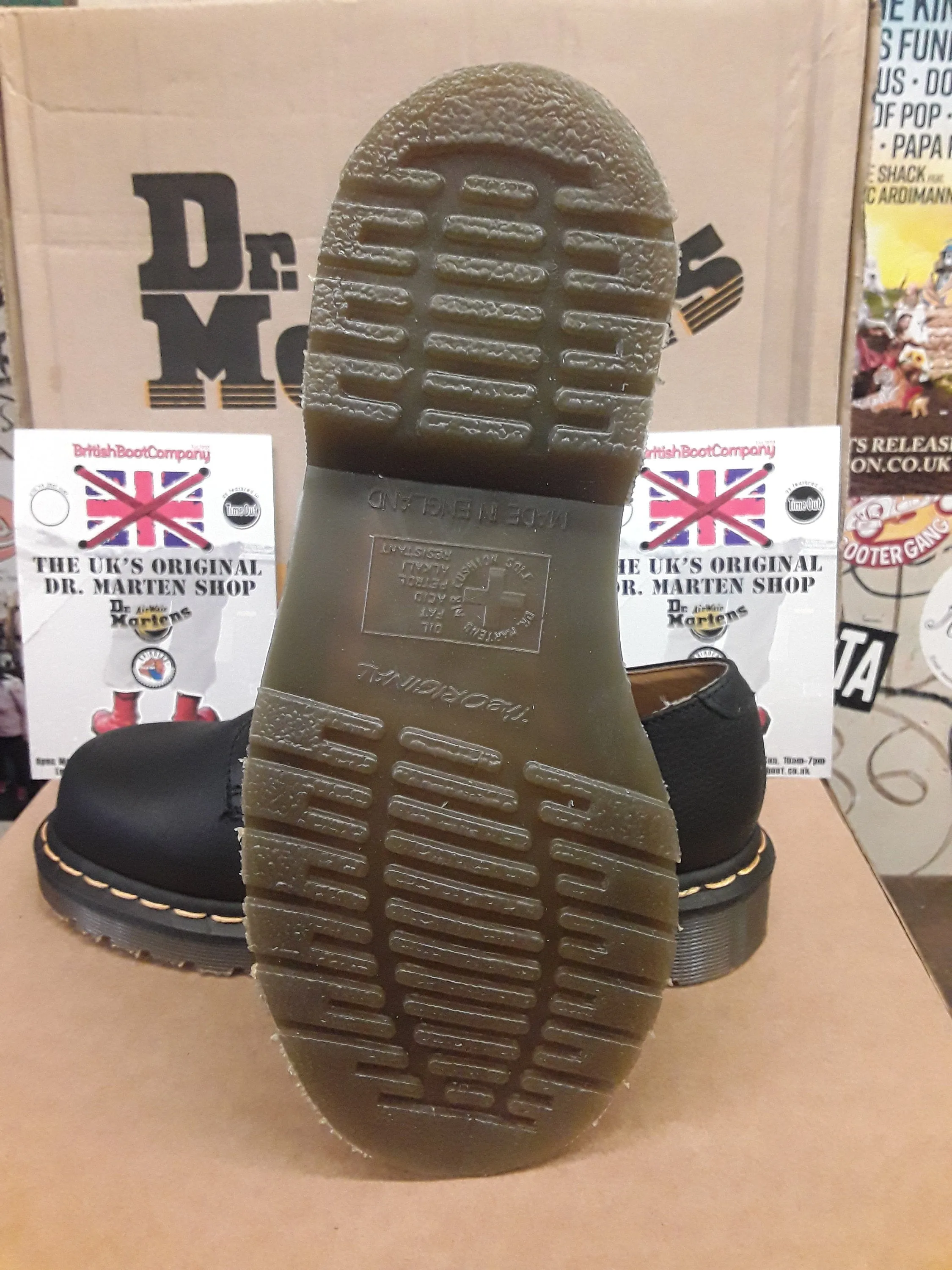 Dr Martens vintage Made in England Black 3 hole Soft leather Size 2 -5