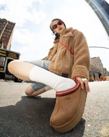 Tazz - The Ugg Platform Slipper in Chestnut